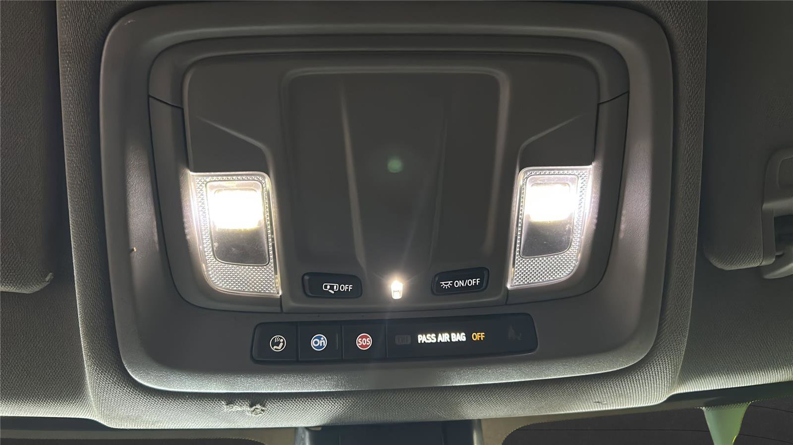 Used 2022 Chevrolet Silverado 2500 W/T w/ WT Convenience Package image 5