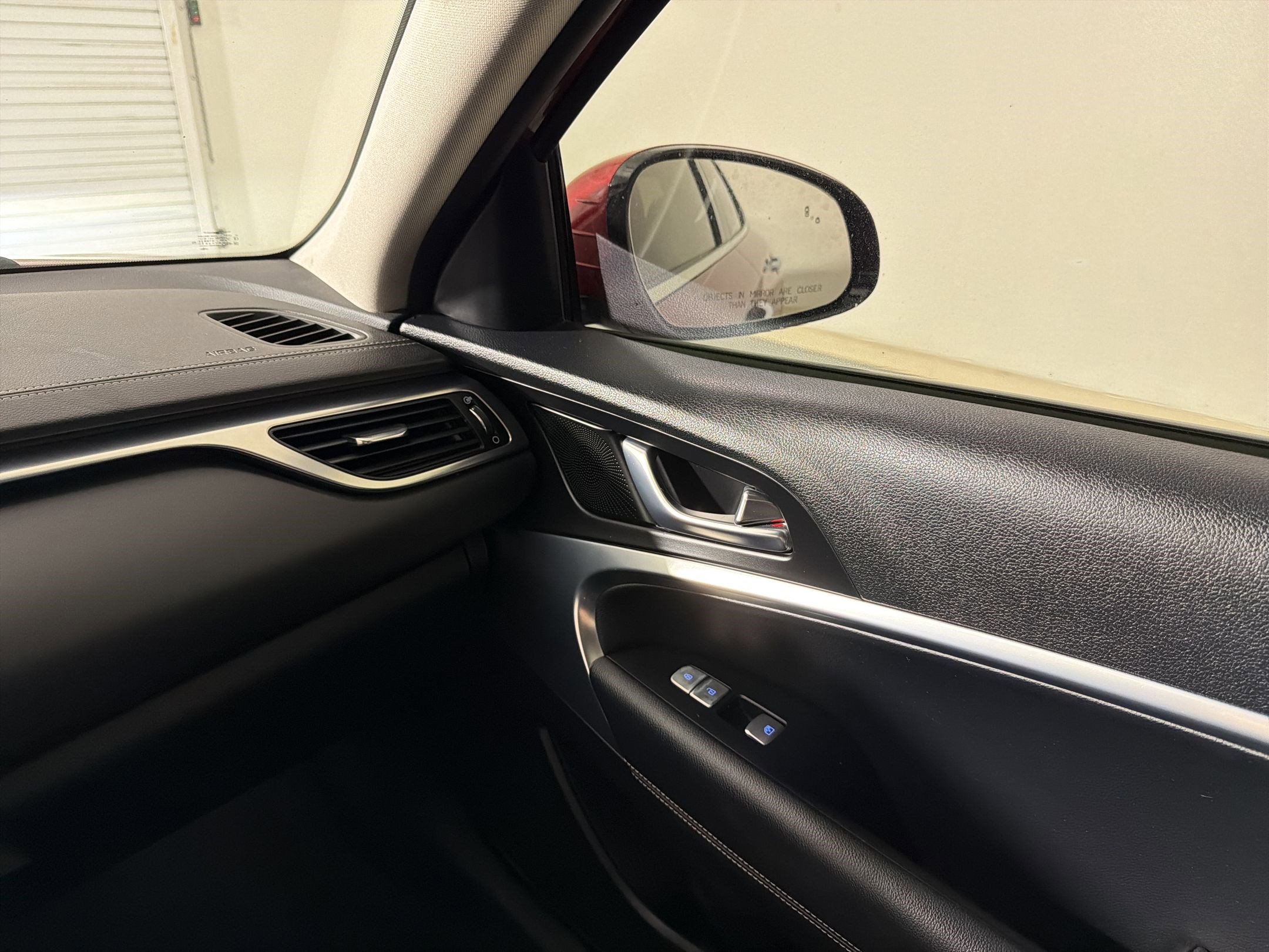 Used 2021 Genesis G70 2.0T RWD image 24
