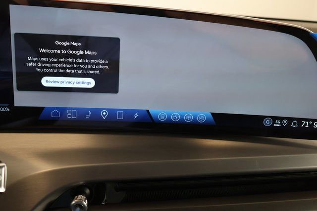 New 2026 Cadillac Vistiq Sport image 21