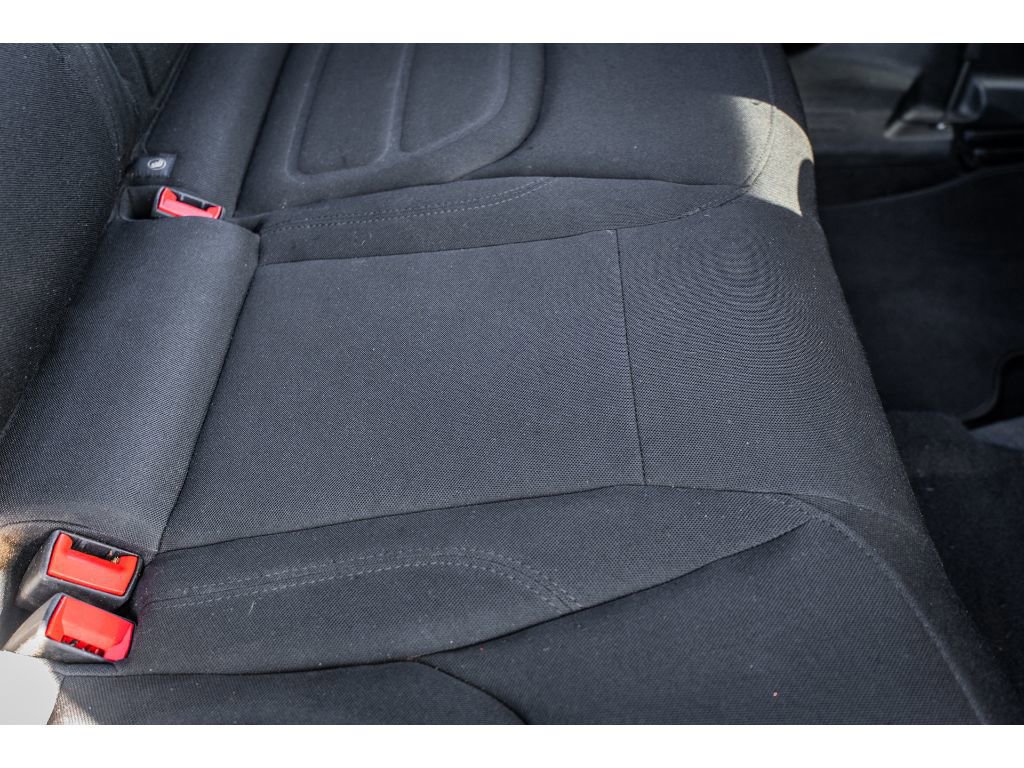 Used 2018 Jeep Renegade Latitude w/ Popular Equipment Group image 28