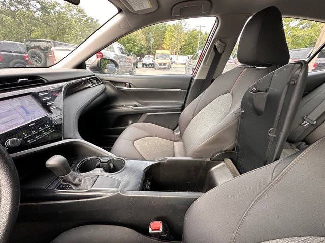 Used 2020 Toyota Camry LE FWD image 25