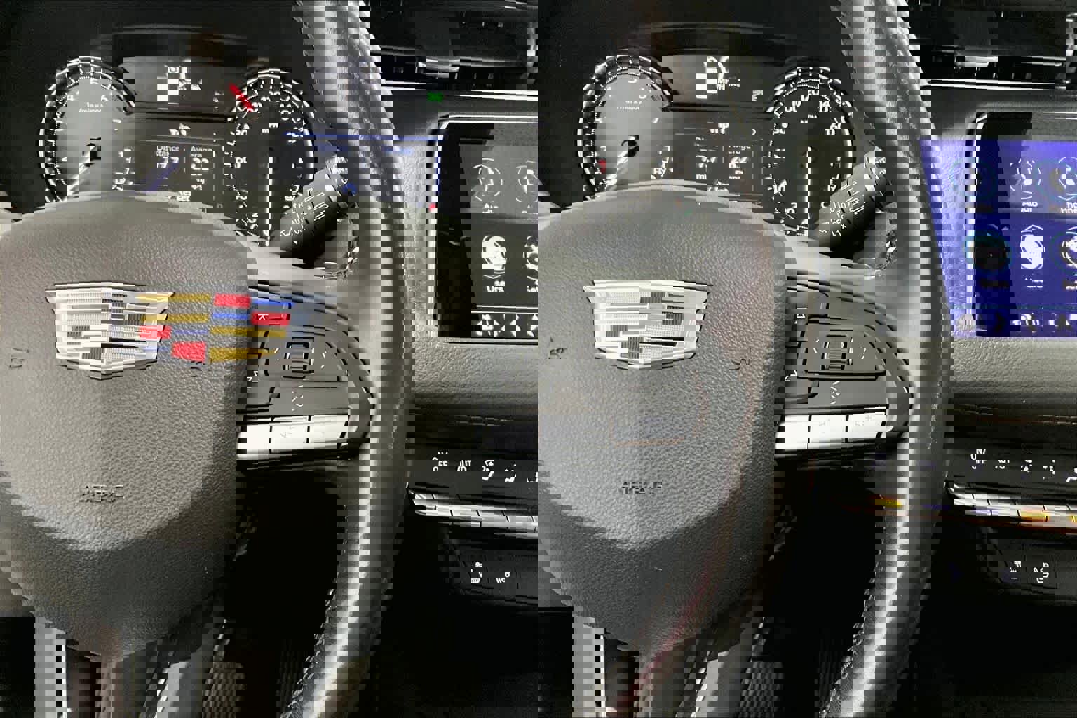 Used 2023 Cadillac XT4 Premium Luxury image 23