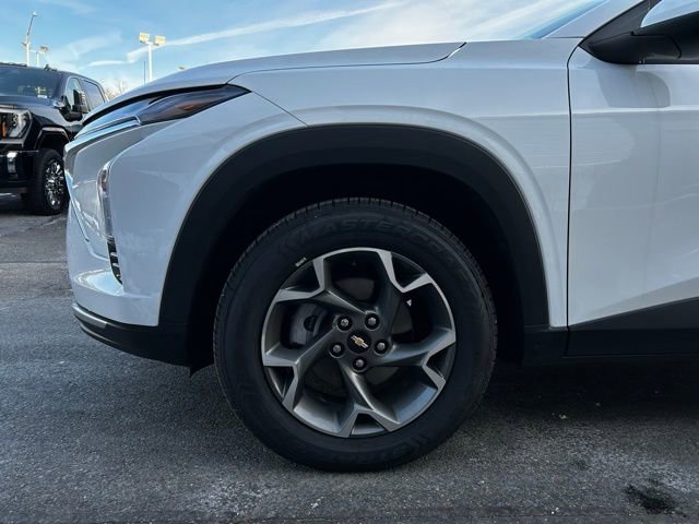 Used 2024 Chevrolet Trax LT image 7