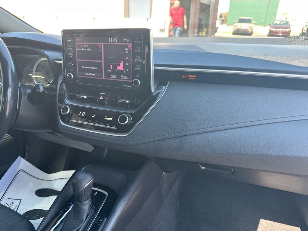 Used 2021 Toyota Corolla SE w/ SE Premium Package image 8