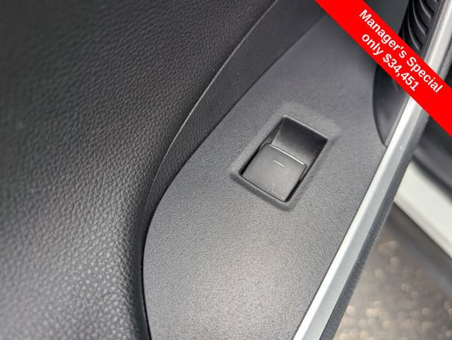 Used 2022 Toyota RAV4 XSE w/ XSE Grade Weather Package AWD/4WD image 12