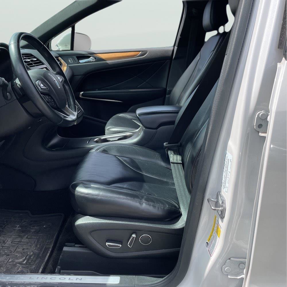 Used 2015 Lincoln MKC AWD w/ Equipment Group 101A Select image 17