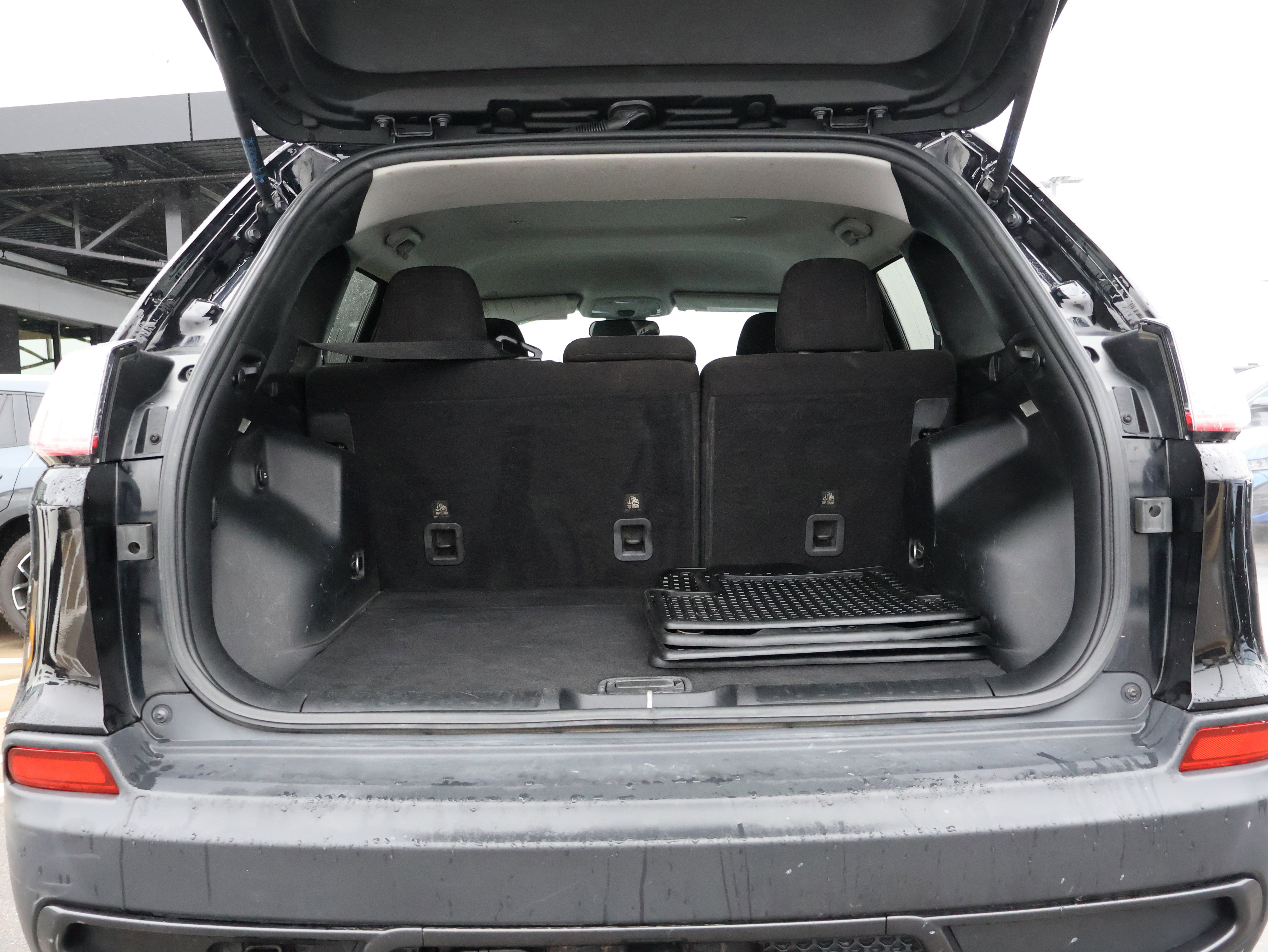 Used 2020 Jeep Cherokee Latitude image 20