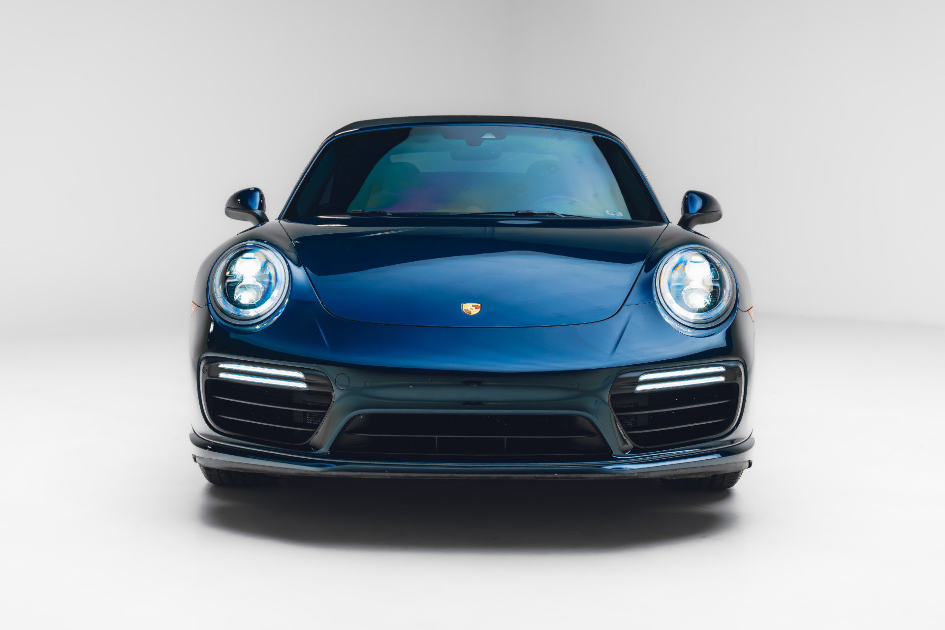 Used 2019 Porsche 911 Turbo AWD/4WD image 3