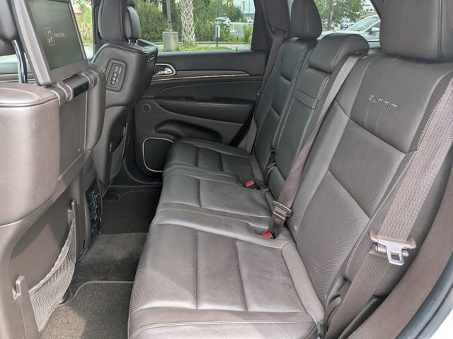 Used 2017 Jeep Grand Cherokee Summit w/ Skid Plate Group AWD/4WD image 14