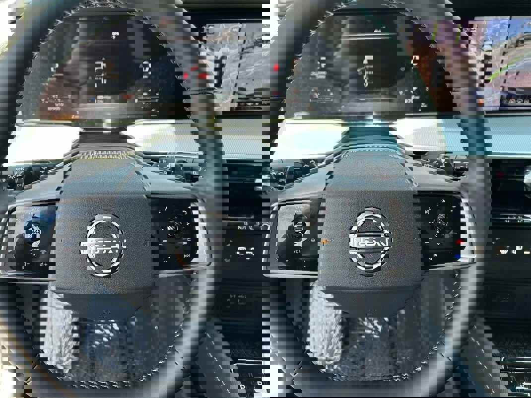 New 2025 Nissan Murano SL image 17