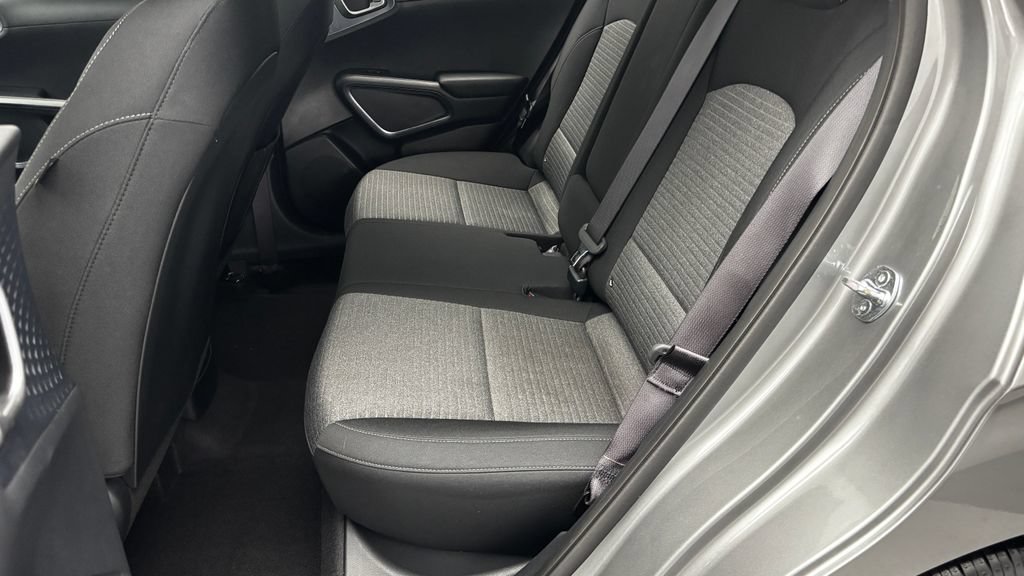 Used 2025 Kia Soul EX FWD image 33