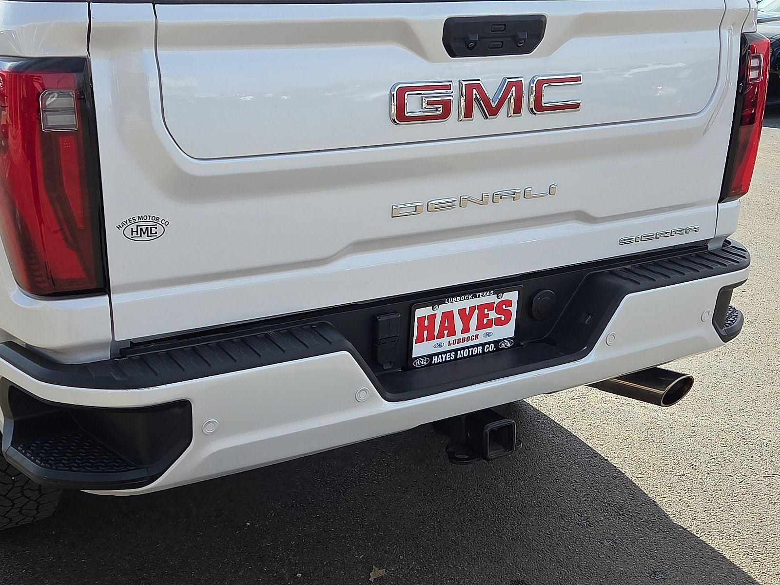 Used 2024 GMC Sierra 2500 Denali w/ Technology Package image 8