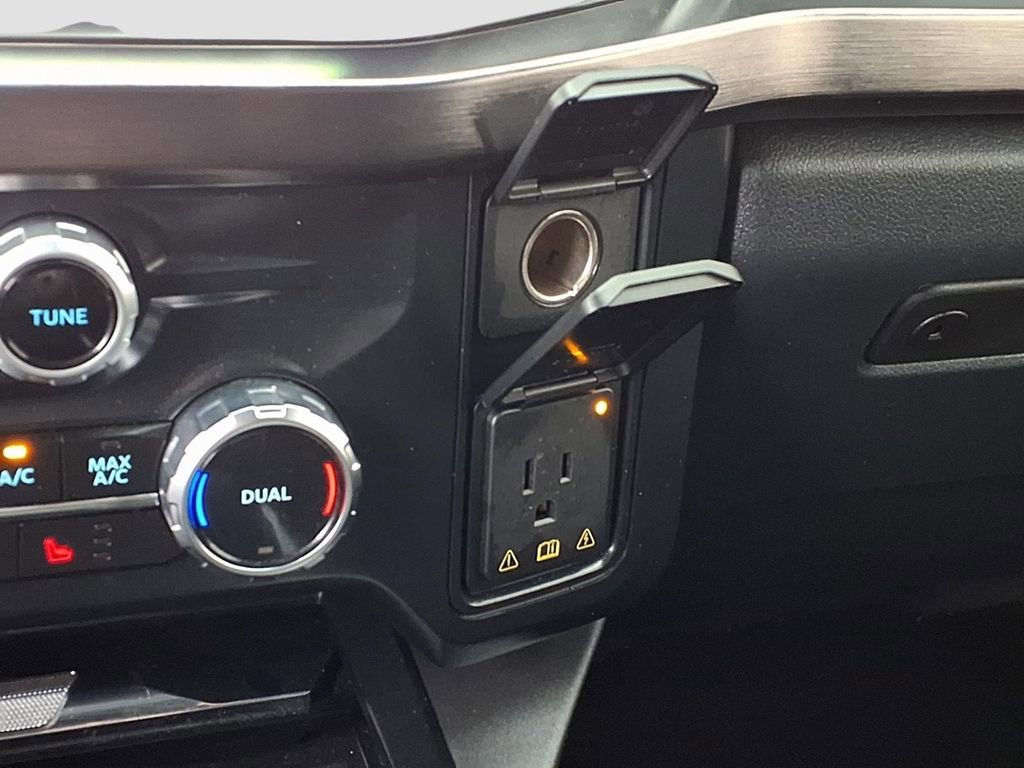 Used 2023 Ford F250 Lariat w/ Lariat Ultimate Package image 17