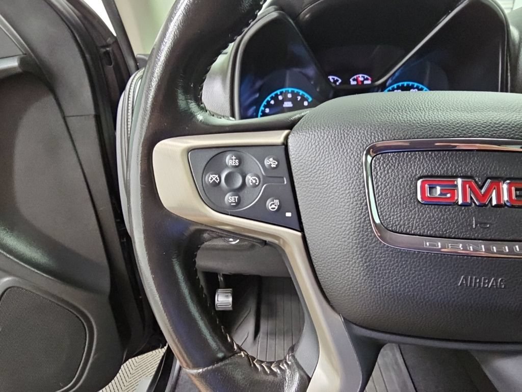 Used 2022 GMC Canyon Denali w/ Denali Black Edition Package AWD/4WD image 29