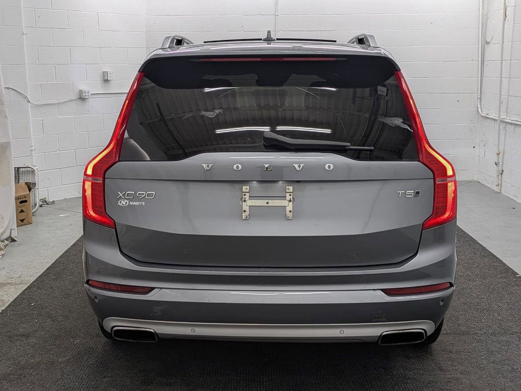 Used 2016 Volvo XC90 T5 Momentum image 13