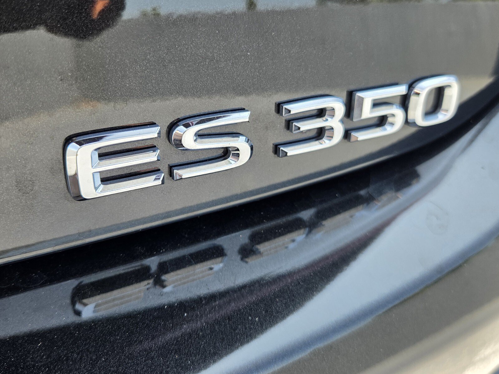 Used 2025 Lexus ES 350 w/ Premium Package FWD image 9