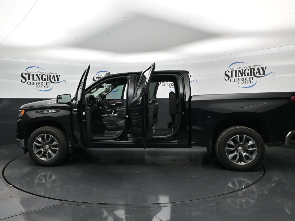 Certified 2026 Chevrolet Silverado 1500 LT RWD image 28