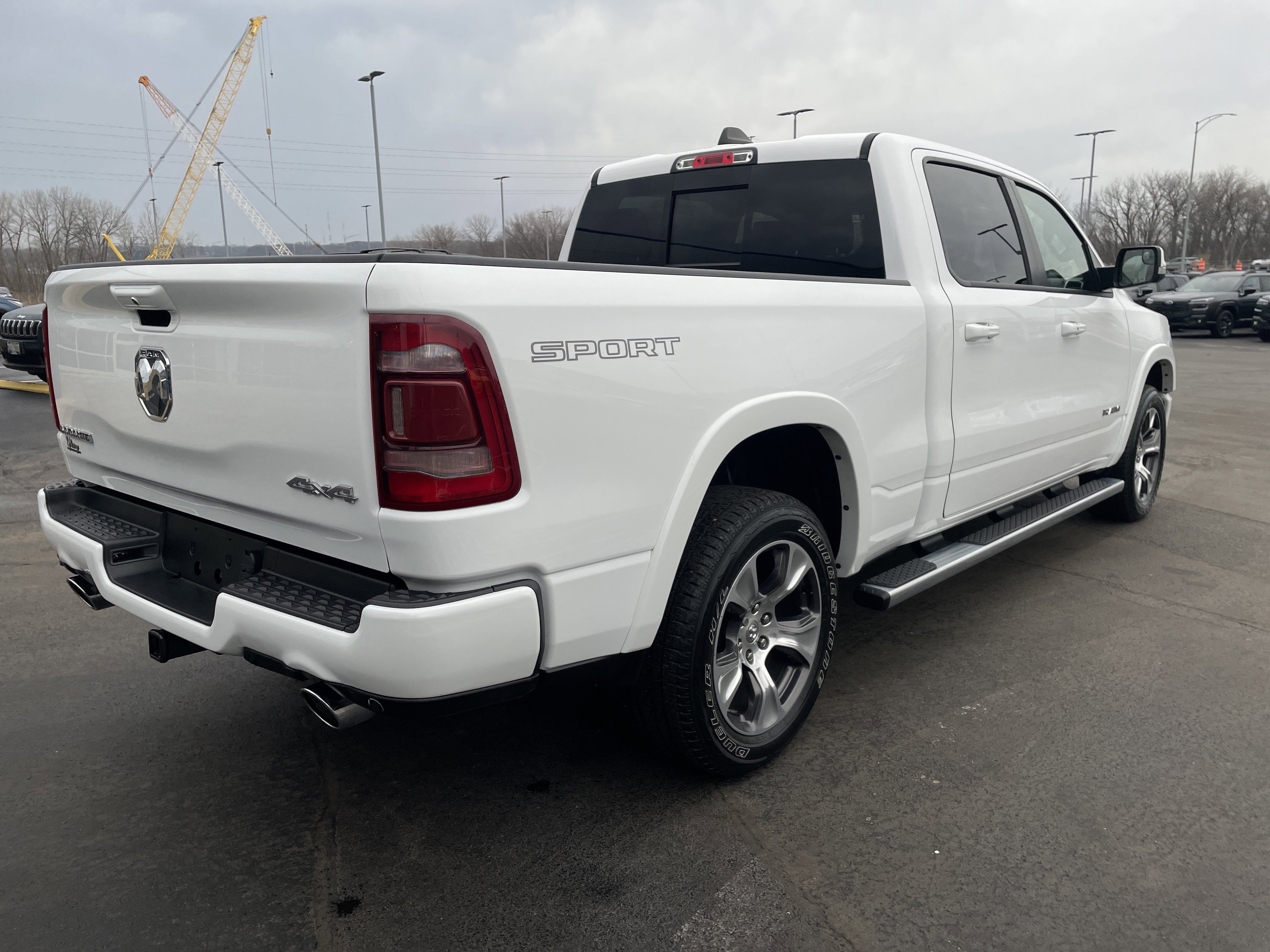 Used 2022 RAM 1500 Laramie w/ Sport Appearance Package image 7