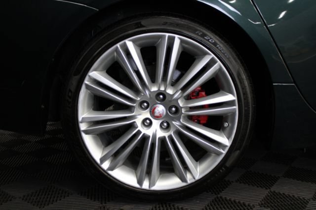 Used 2015 Jaguar XJ L Portfolio RWD image 6