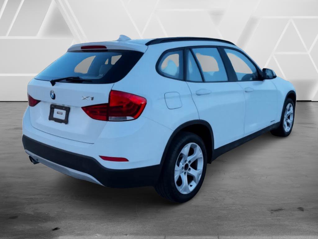 Used 2015 BMW X1 sDrive28i image 9