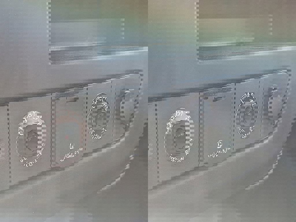 New 2025 Chevrolet Express 3500 w/ Power Convenience Package image 15