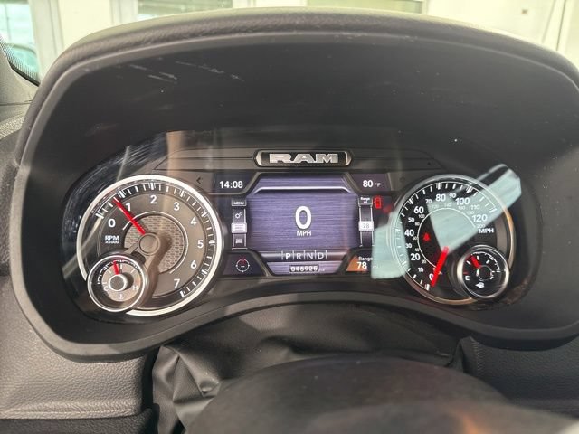 Used 2022 RAM 1500 Big Horn AWD/4WD image 25