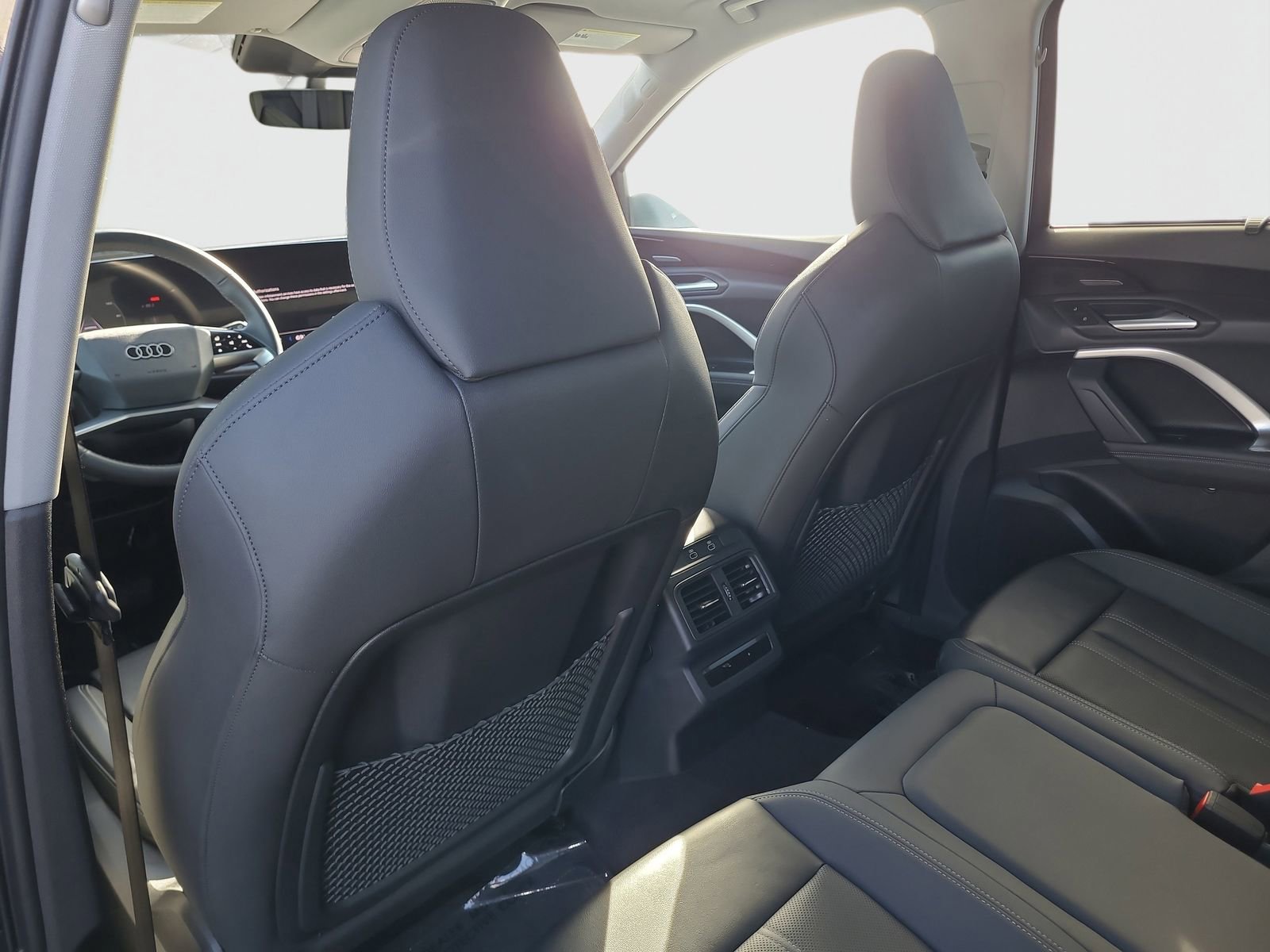 Used 2025 Audi Q5 Premium Plus w/ Premium Plus image 14