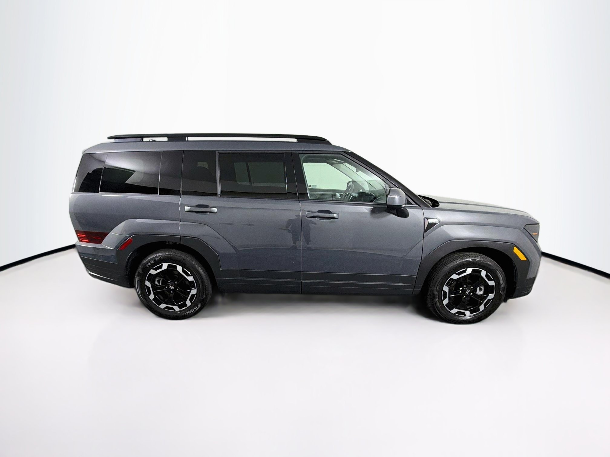 Used 2026 Hyundai Santa Fe SEL FWD image 10