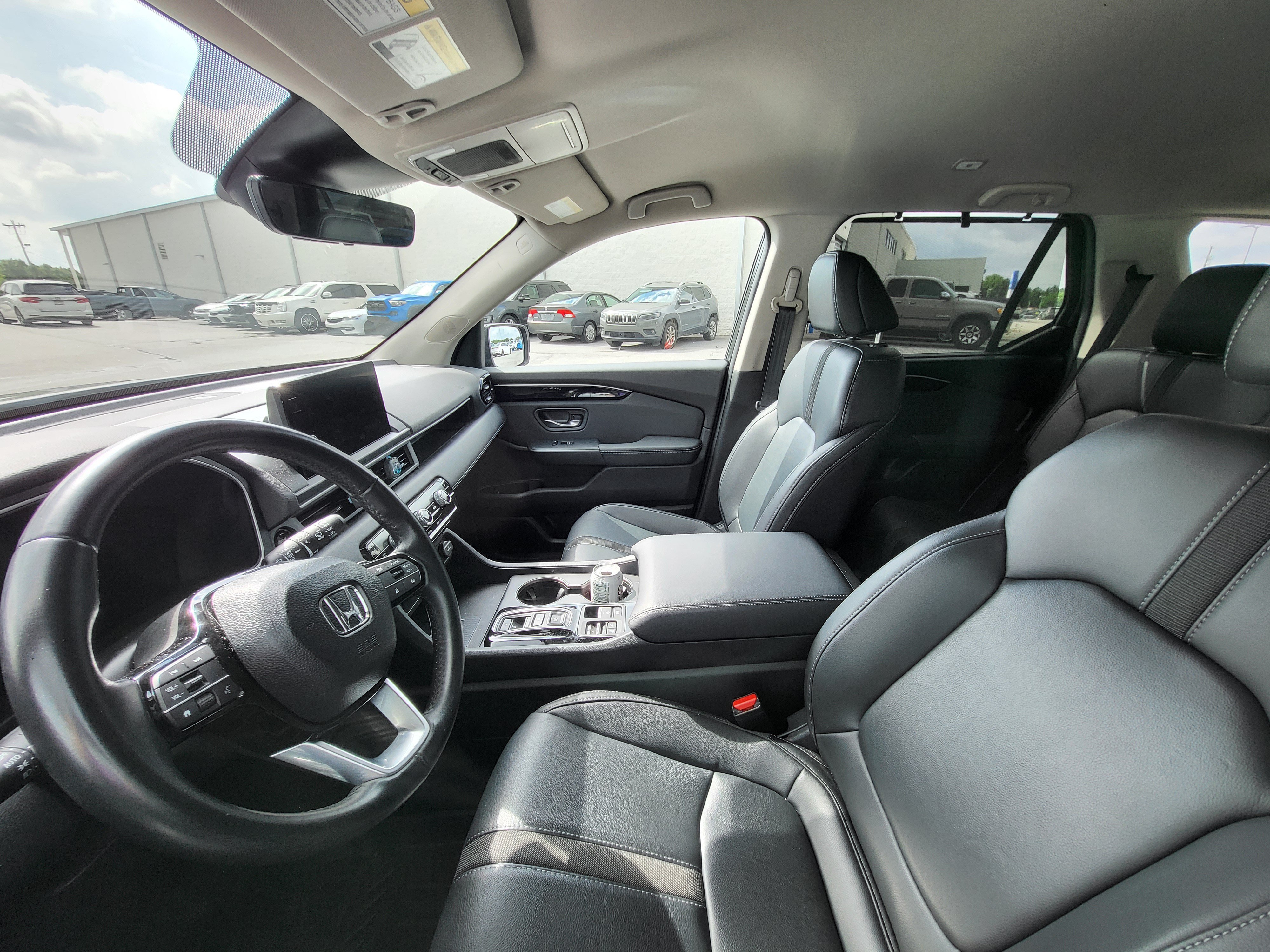 Used 2024 Honda Pilot EX-L image 10