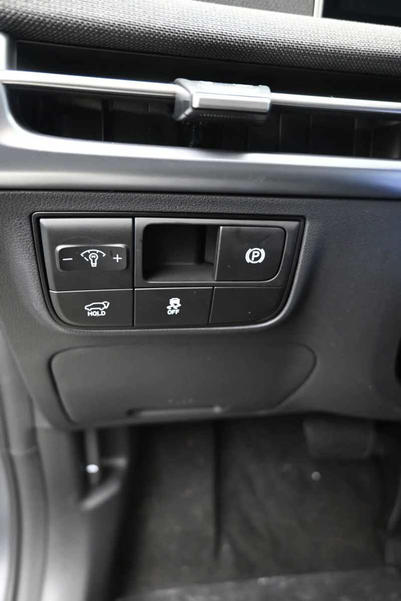 New 2026 Hyundai Tucson Limited FWD image 20