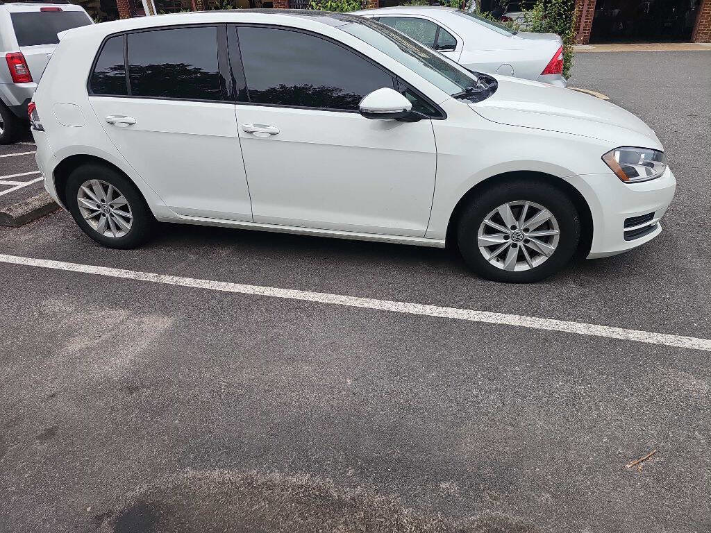 Used 2015 Volkswagen Golf S FWD image 1