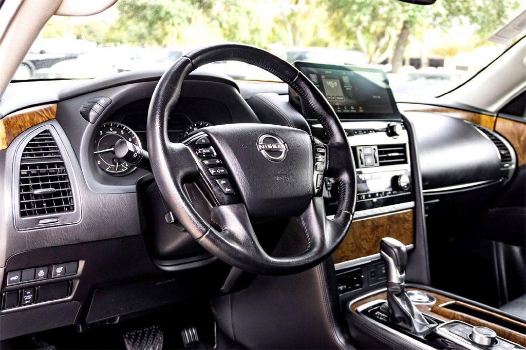 Used 2023 Nissan Armada SL w/ Captain's Chairs Package image 15