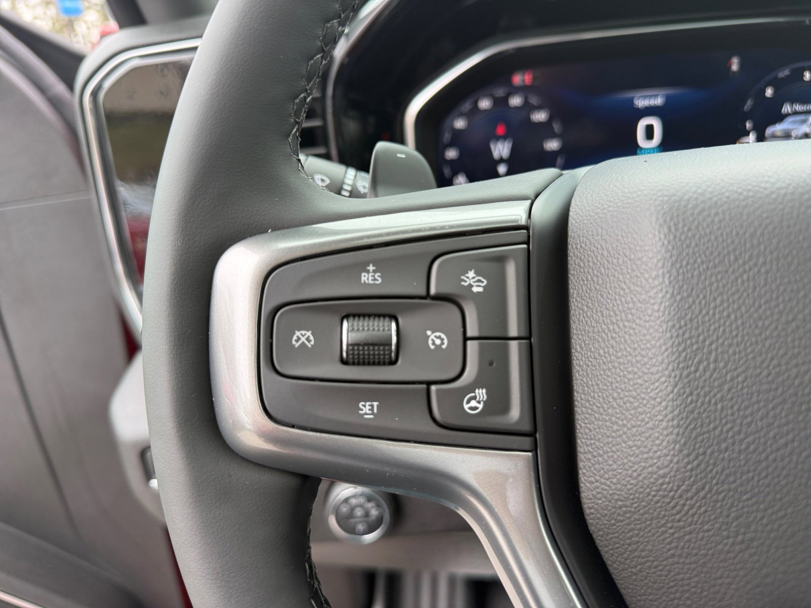 New 2025 Chevrolet Silverado 1500 RST AWD/4WD image 18