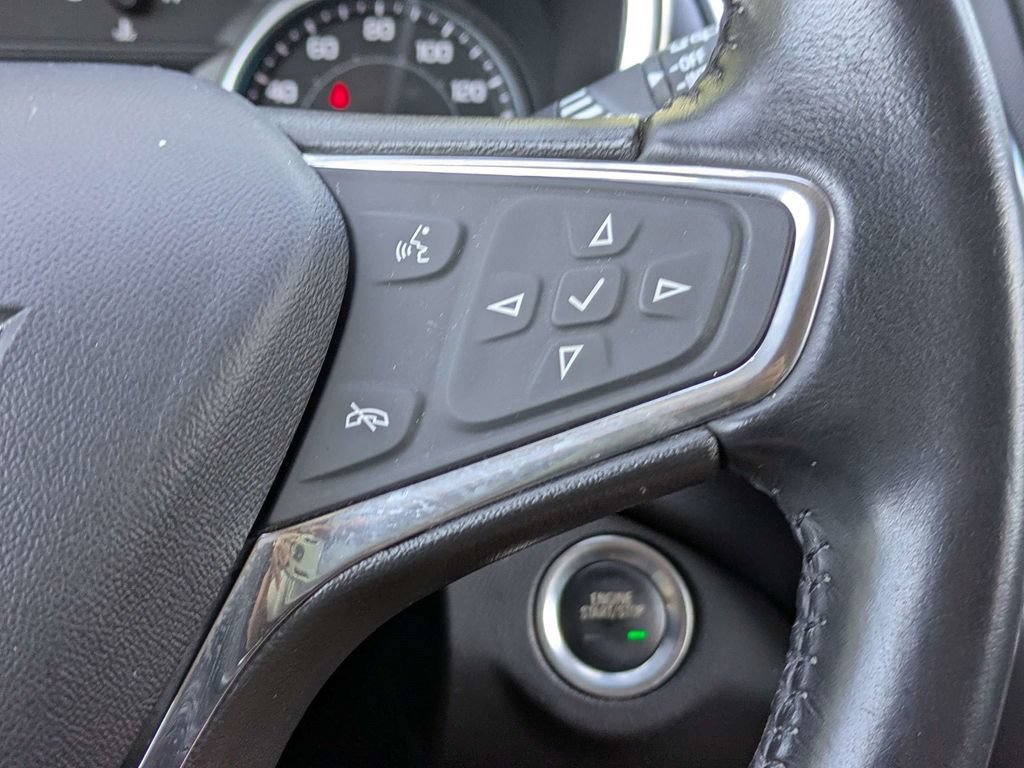 Used 2020 Chevrolet Equinox LT FWD image 27