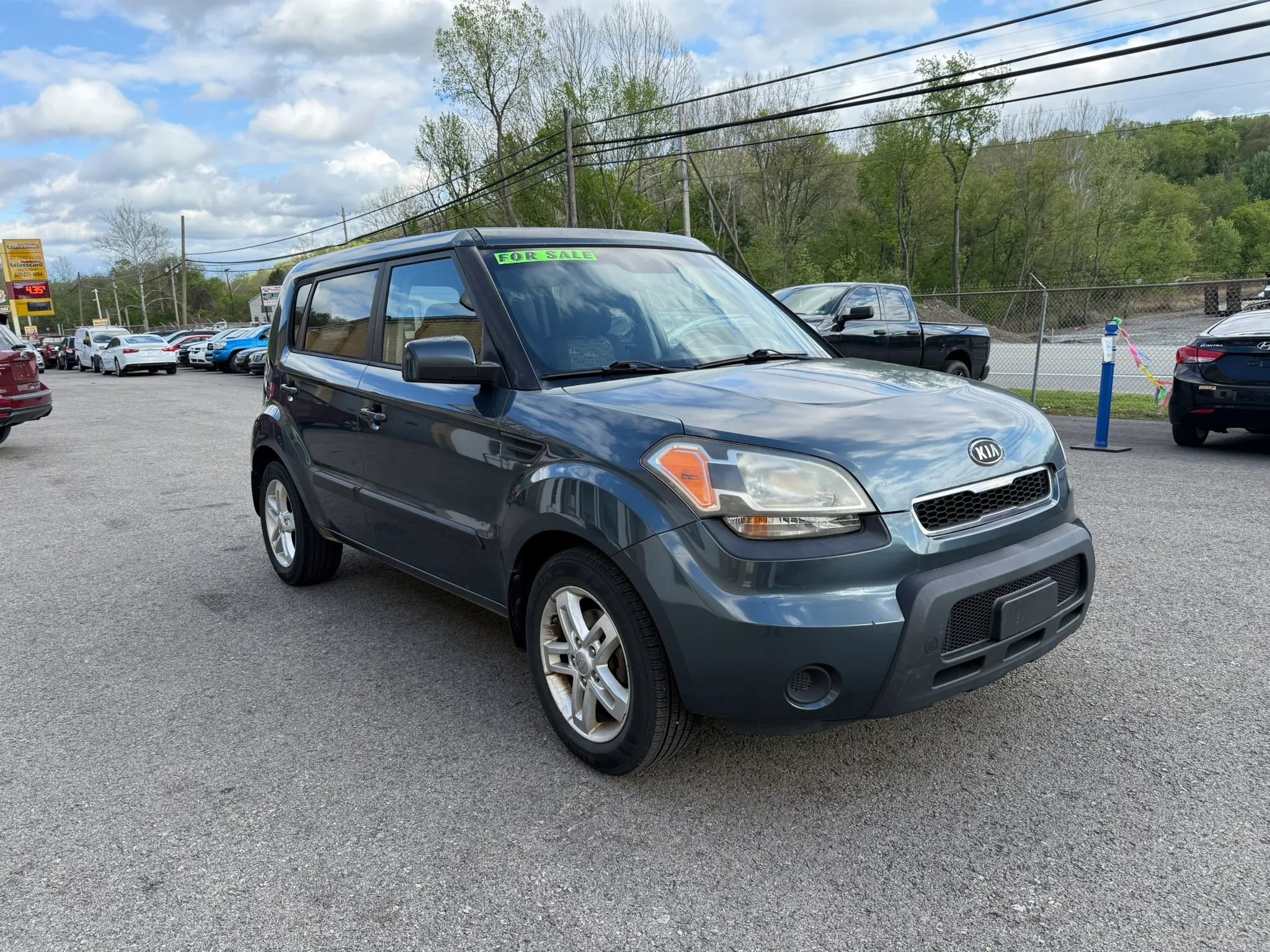 Used 2011 Kia Soul + w/ Audio Pkg FWD image 3