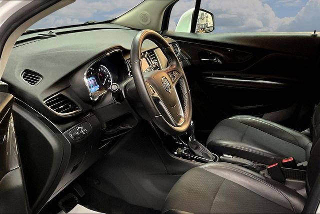 Certified 2022 Buick Encore Preferred w/ Safety Package AWD/4WD image 16