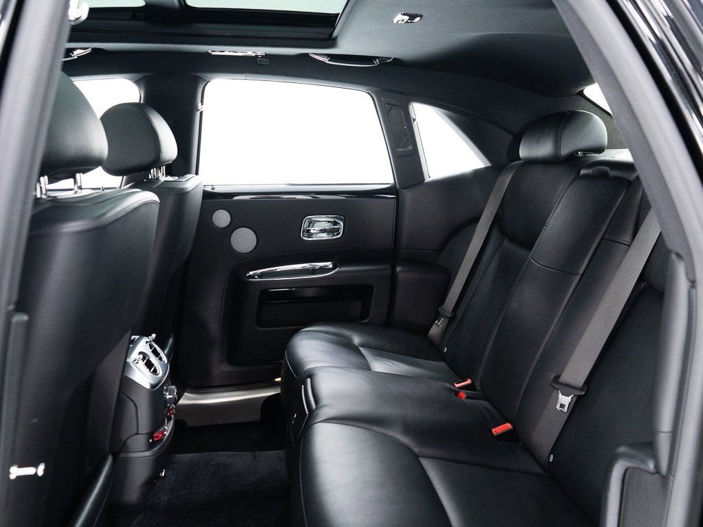 Certified 2017 Rolls-Royce Ghost image 24