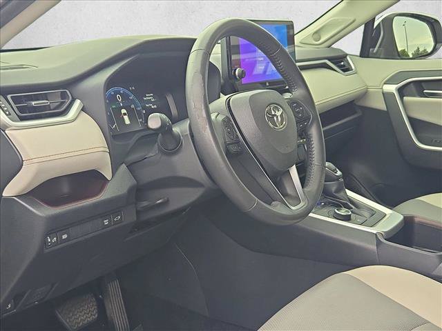 Used 2023 Toyota RAV4 Limited AWD/4WD image 10