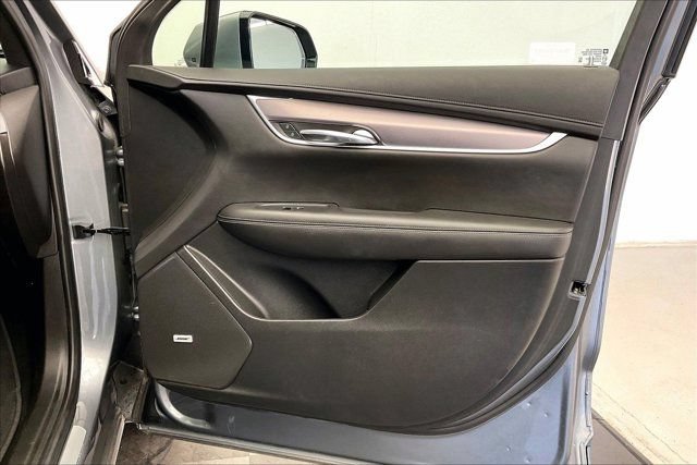 Used 2021 Cadillac XT6 Luxury FWD image 27