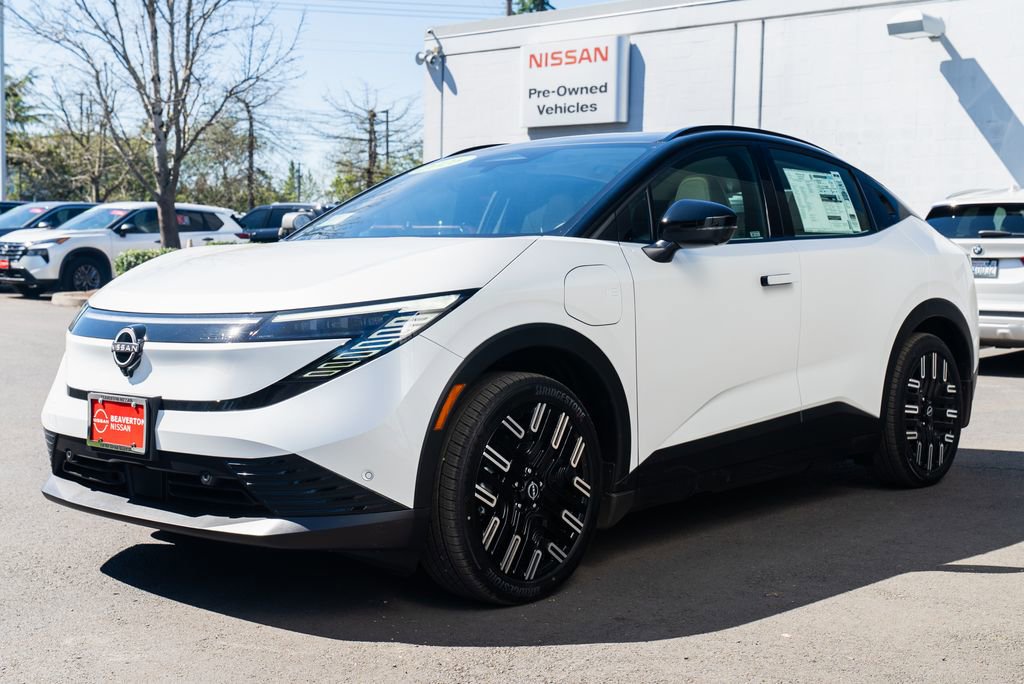 New 2026 Nissan Leaf Platinum+ w/ Cargo Package (Platinum+) image 3