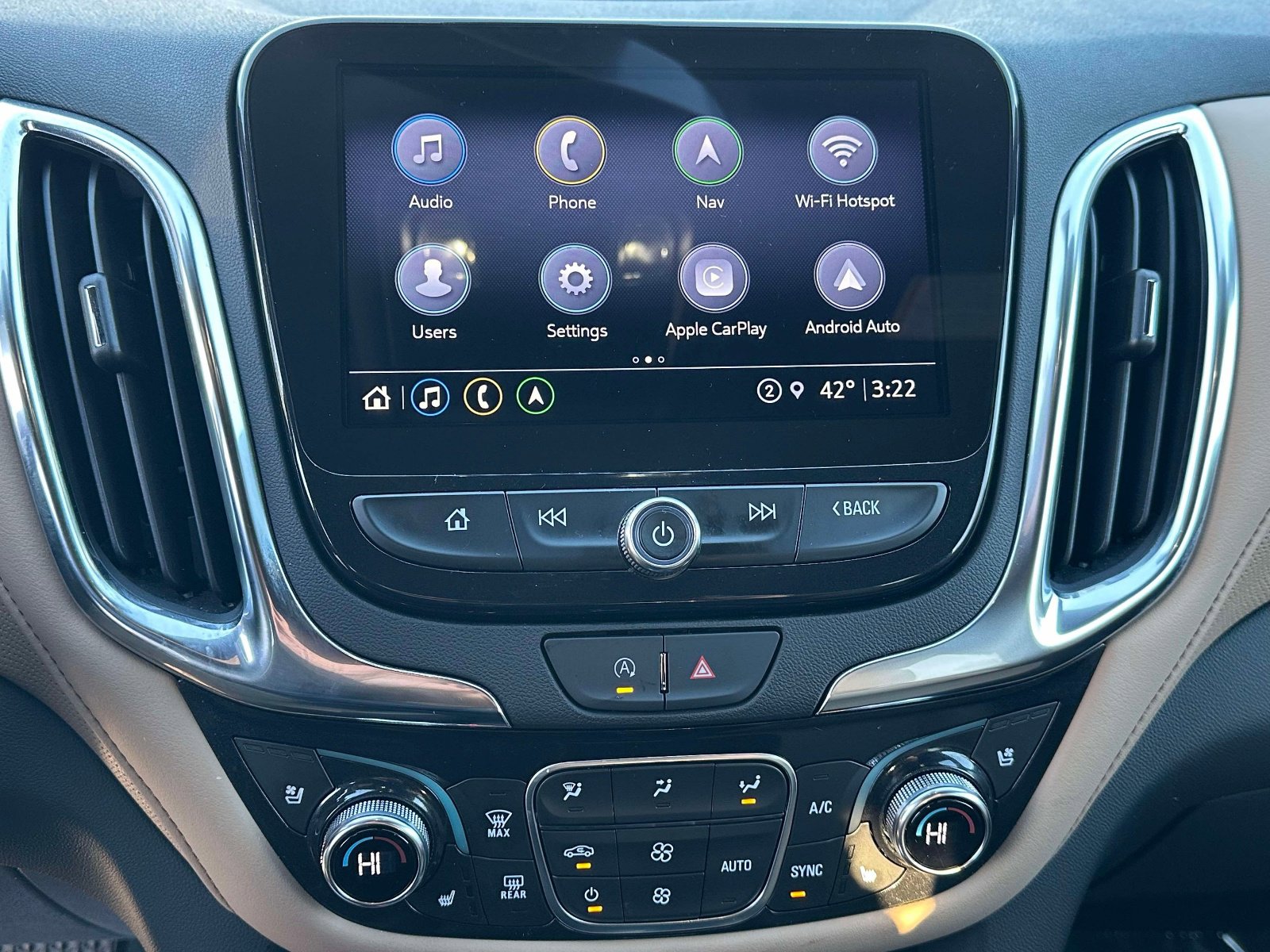 Certified 2024 Chevrolet Equinox Premier image 9