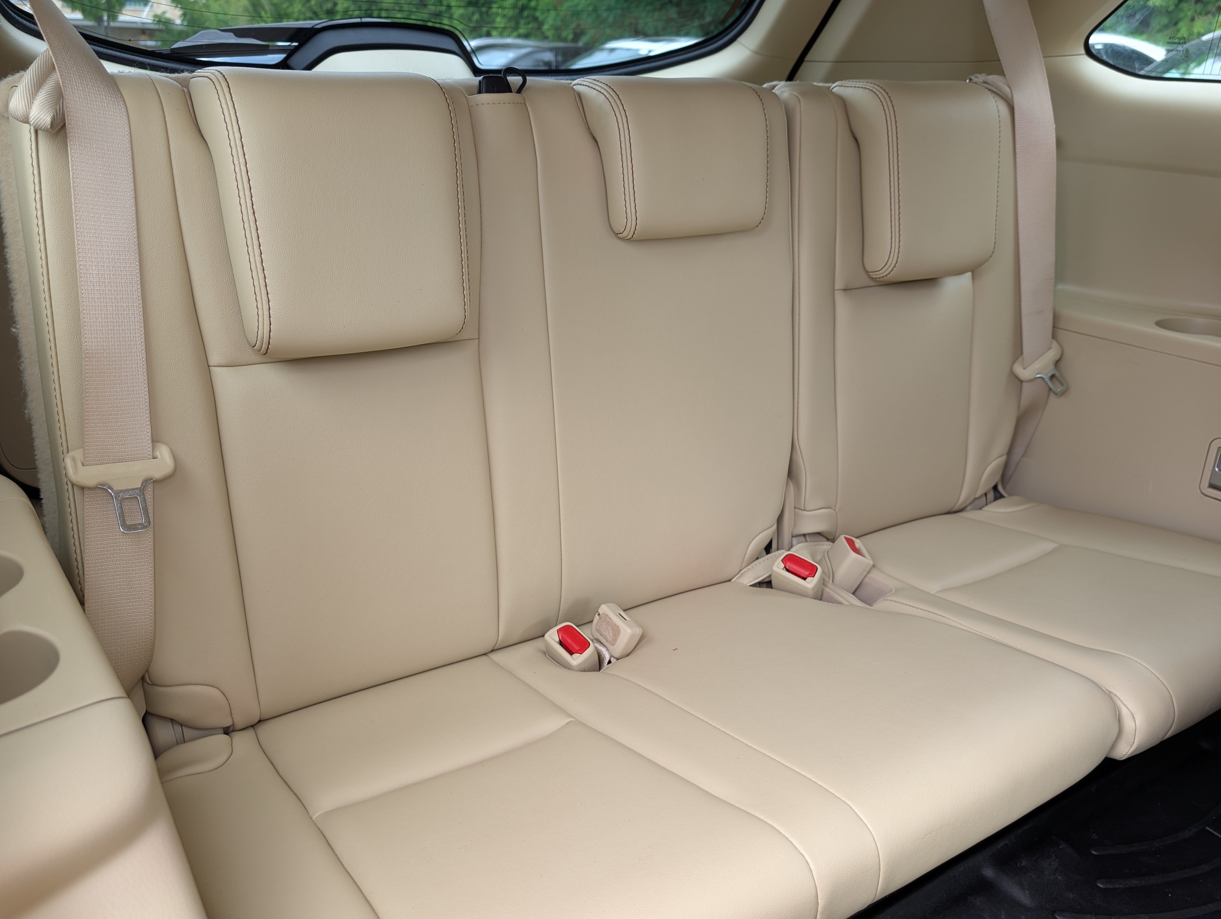 Used 2017 Toyota Highlander XLE AWD/4WD image 13