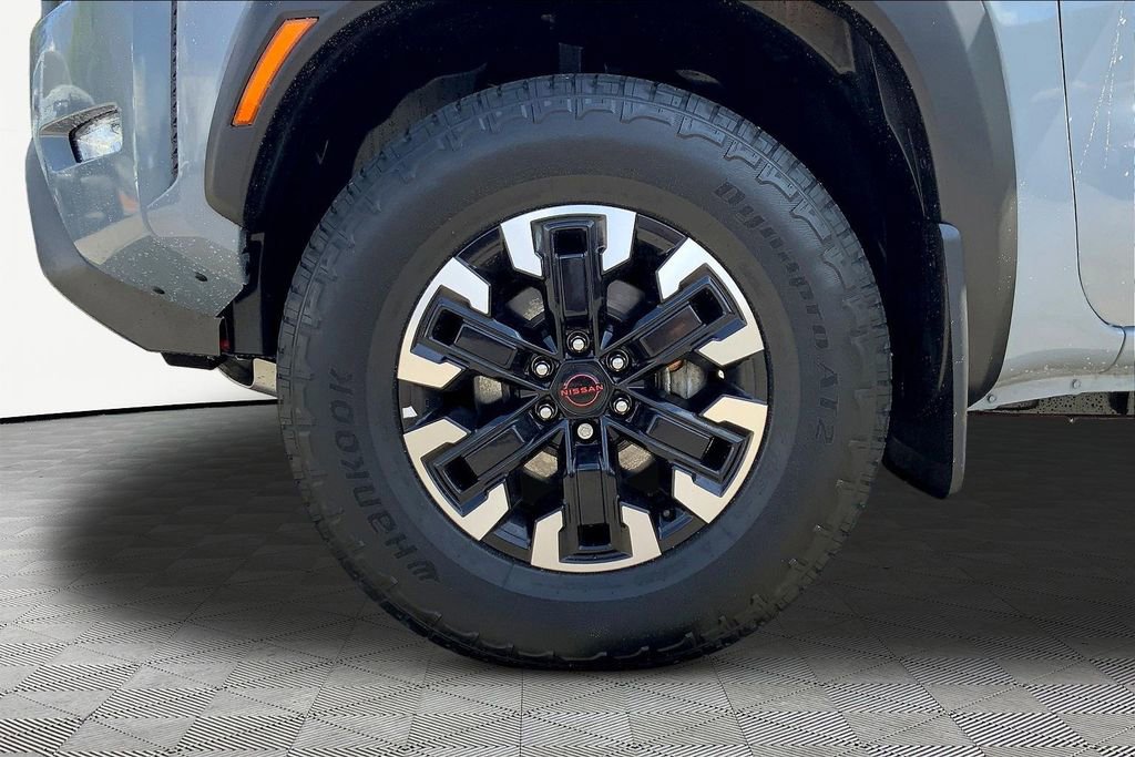 Used 2023 Nissan Frontier PRO-4X w/ Pro Convenience Package image 21