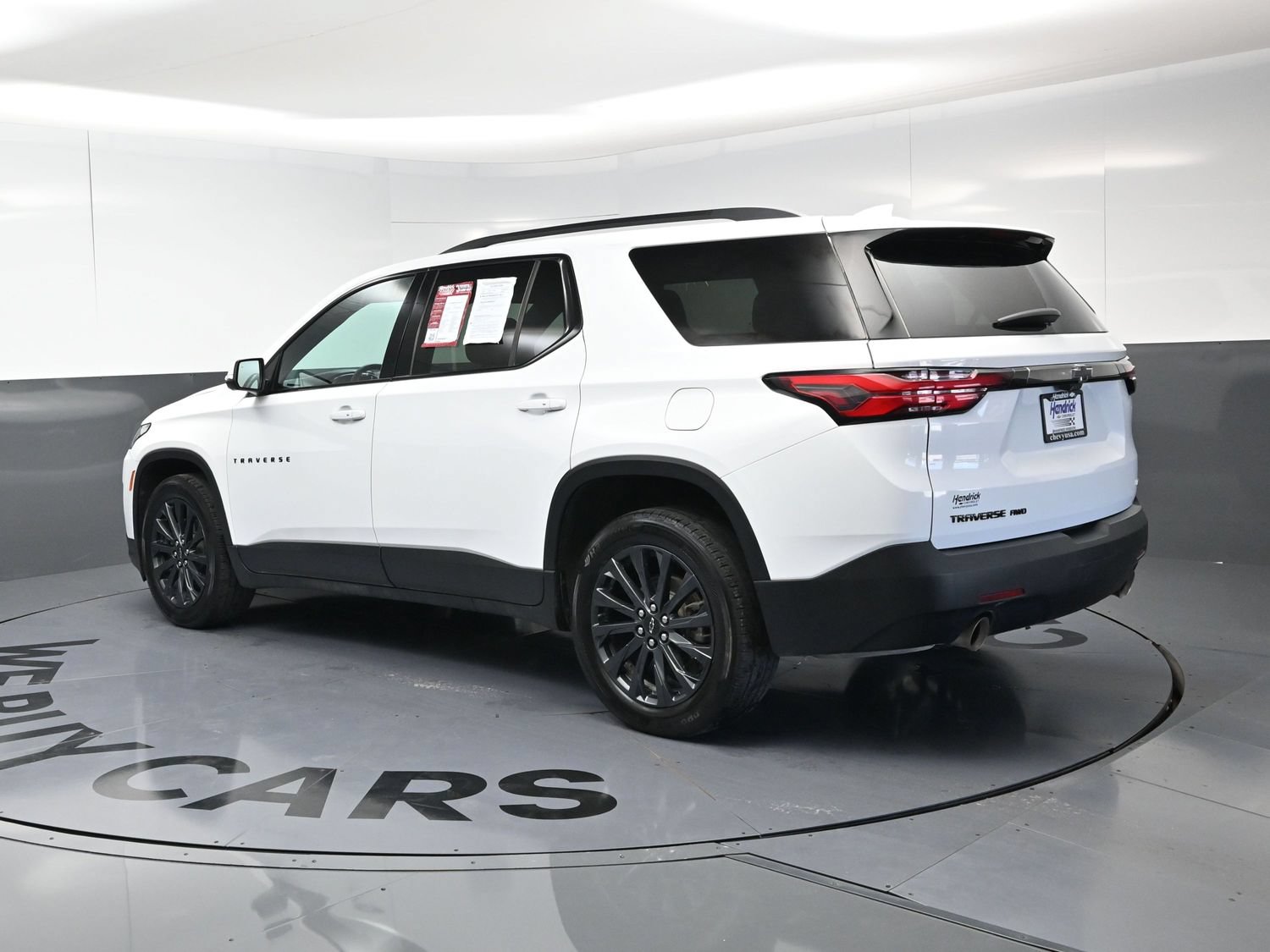 Used 2023 Chevrolet Traverse RS AWD/4WD image 7