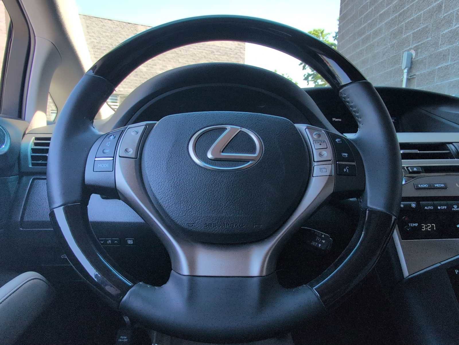 Used 2015 Lexus RX 450h AWD image 22
