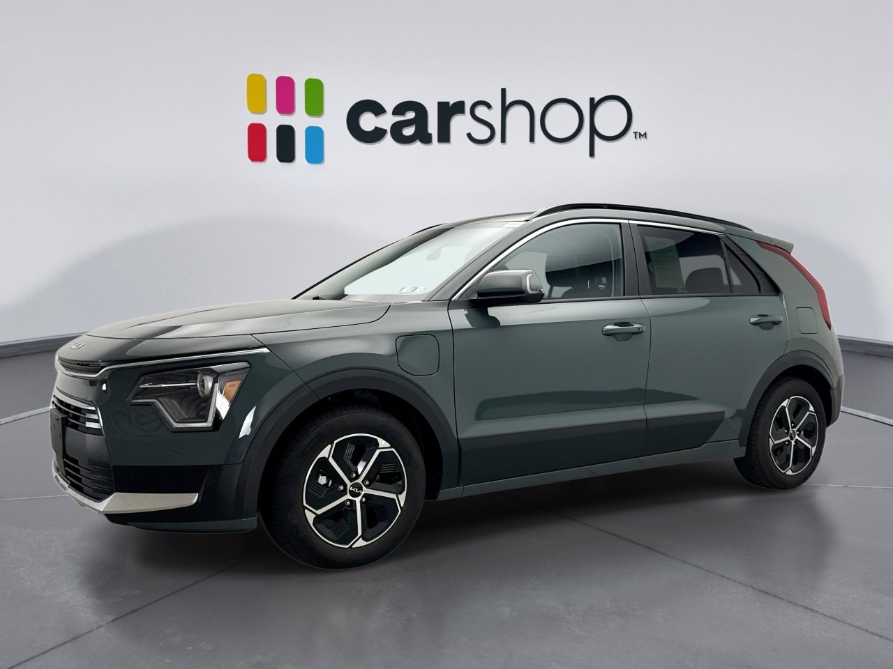 Used 2024 Kia Niro EX w/ EX Cold Weather Package image 1
