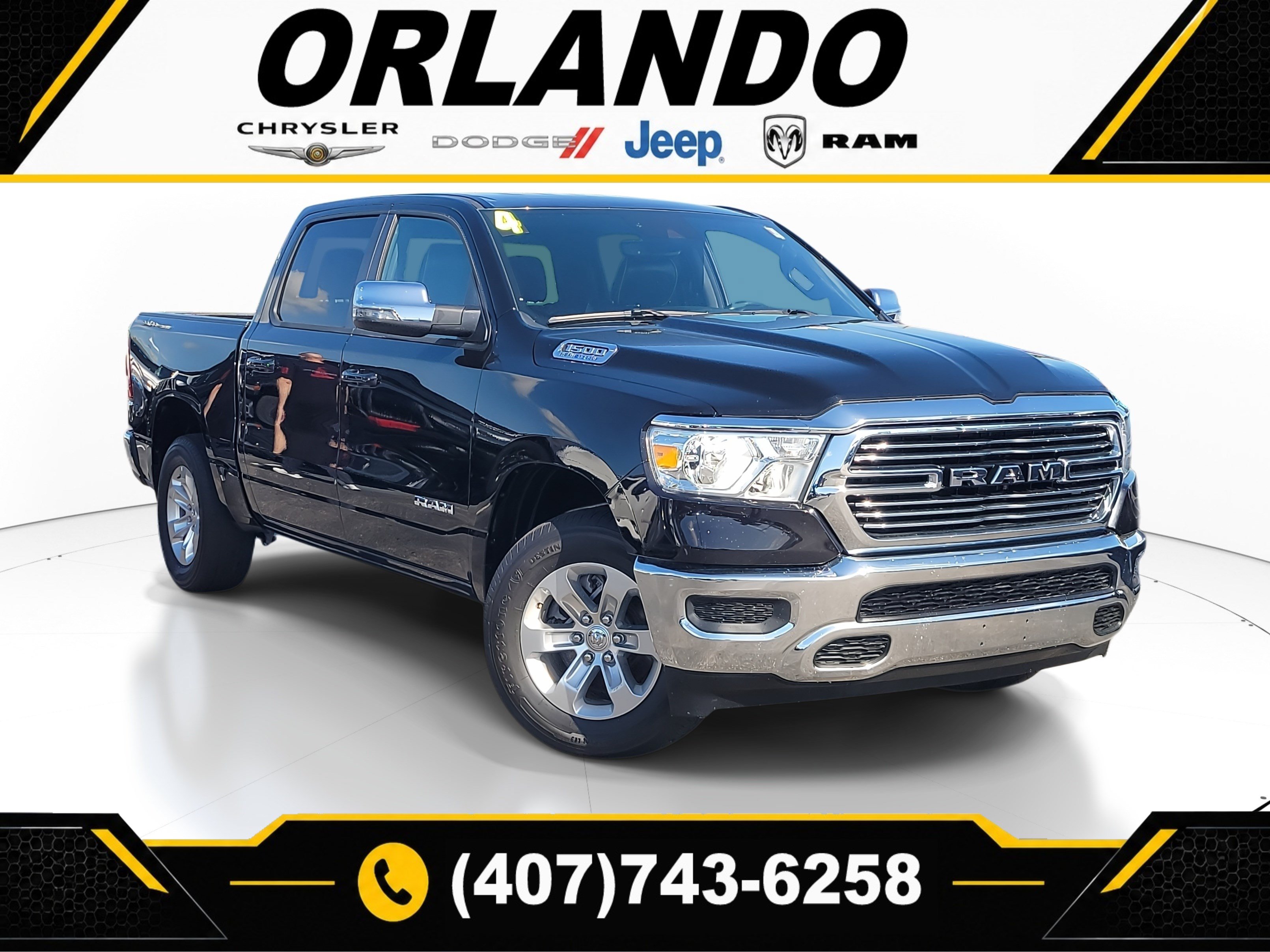 Used 2024 RAM 1500 Laramie AWD/4WD image 1