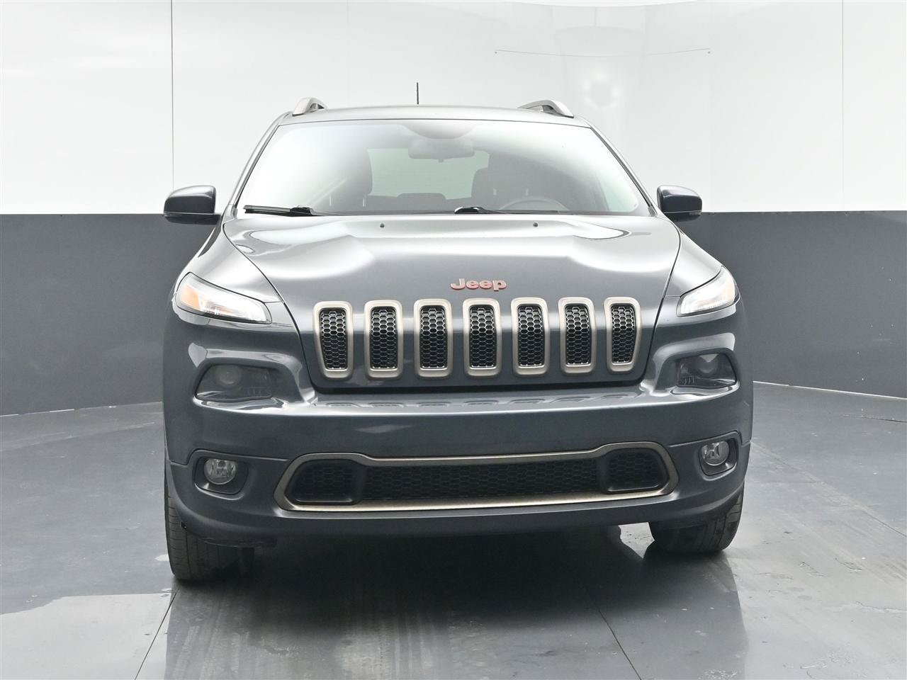 Used 2017 Jeep Cherokee 75th Anniversary AWD/4WD image 2