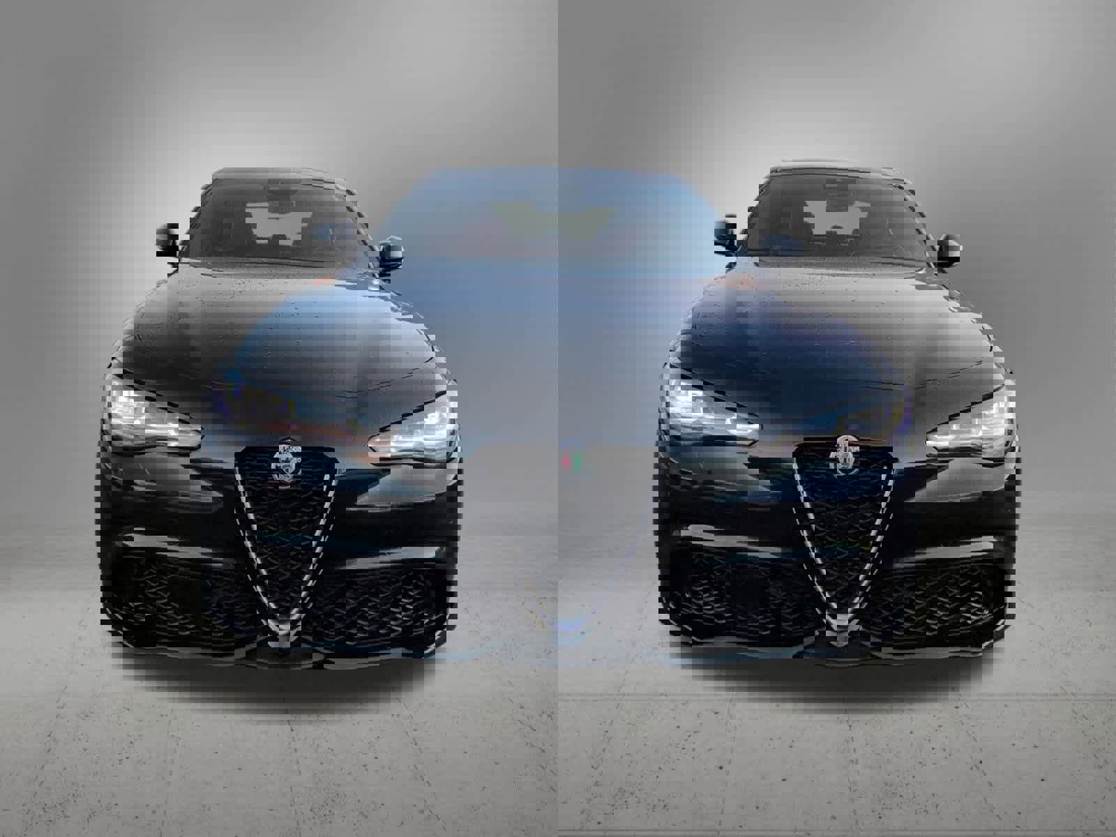 Used 2024 Alfa Romeo Giulia Ti w/ Performance Driving Package image 9