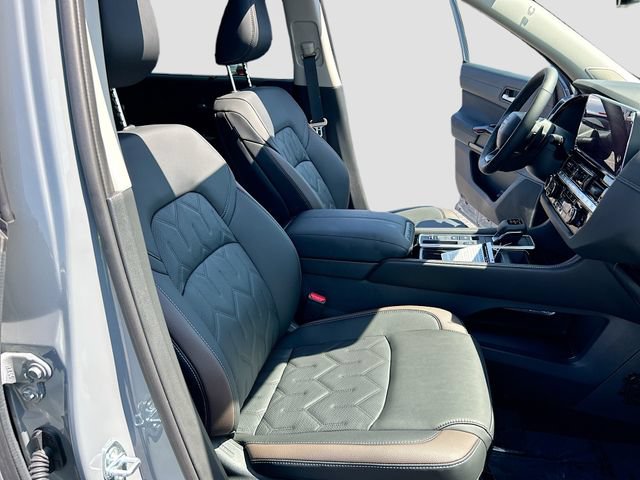 New 2026 Nissan Pathfinder Platinum w/ Accent Package FWD image 25